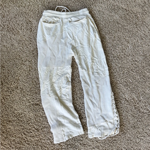McQ by Alexander McQueen White Lace-Up Pants - Picture 2 of 3
